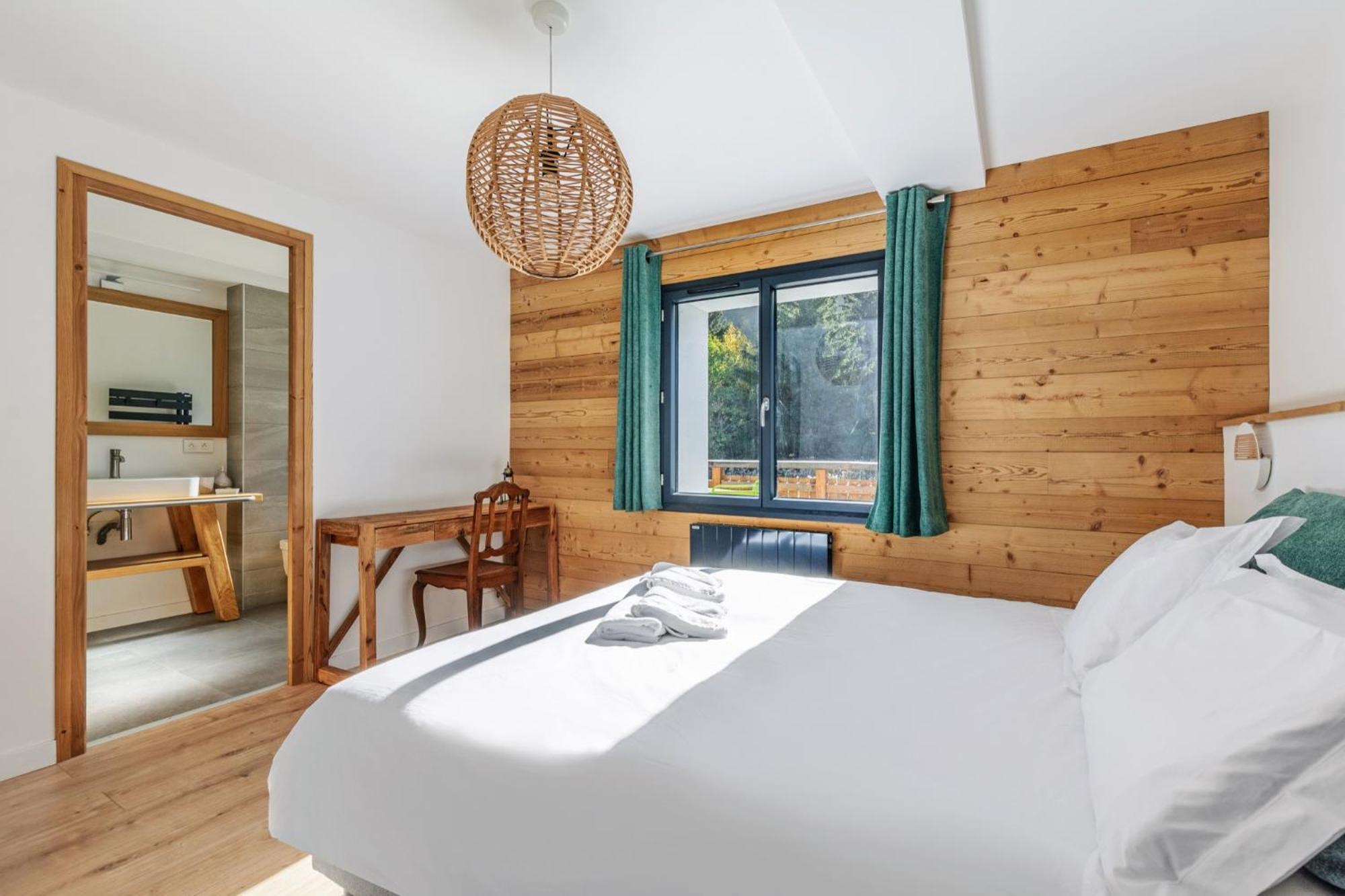 L'Etincelle Mountain Lodge ฌ็องรุส ภายนอก รูปภาพ